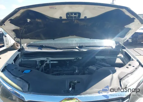 2017 Honda Pilot Touring z USA, uszkodzony, nr VIN 5FNYF5H94HB047661